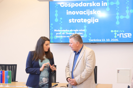 Posvet z gospodarstveniki 01 Foto Ljubo Vukelič